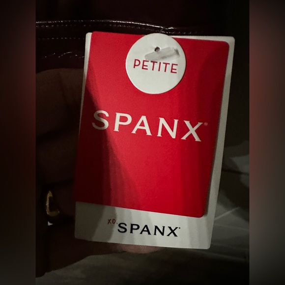 Spanx Faux Patent Leather Leggings Ruby BNWT Small Petite - Picture 5 of 9